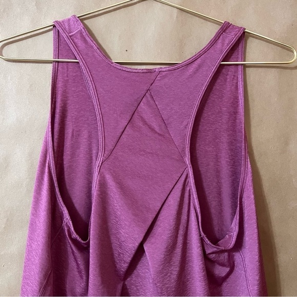 Lululemon | Essential Tank *Pleated Back Moss Rose Scoop Neck Tank Top Size 6 - Picture 7 of 10